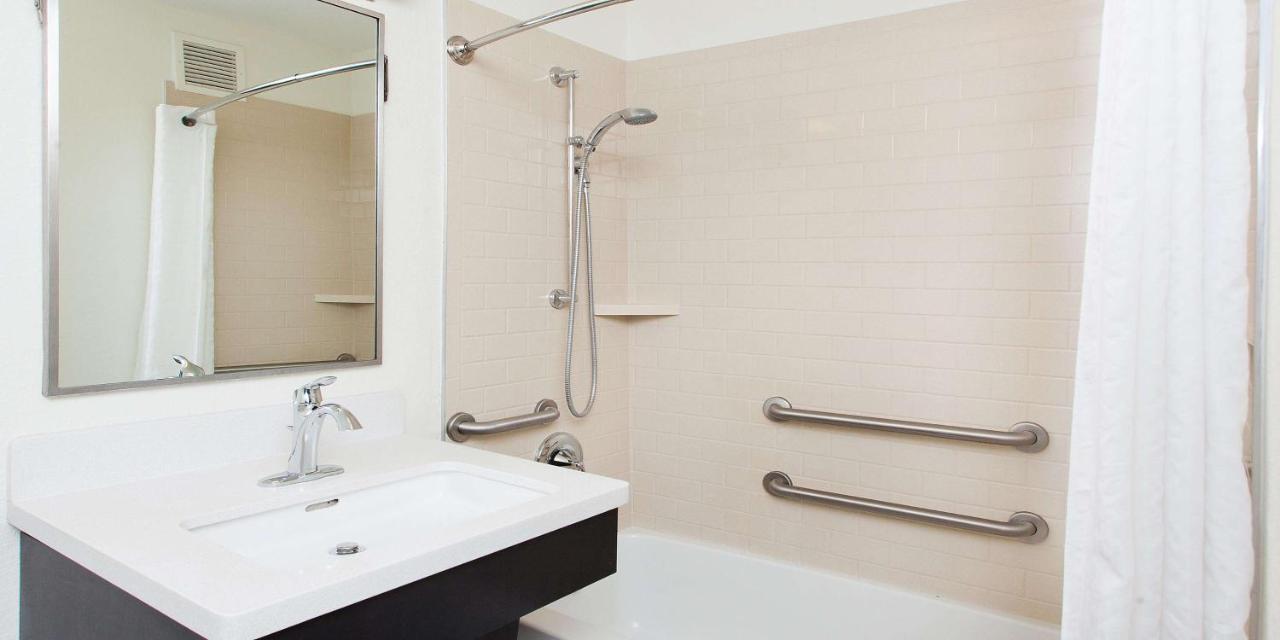 Sonesta Simply Suites Arlington Bagian luar foto