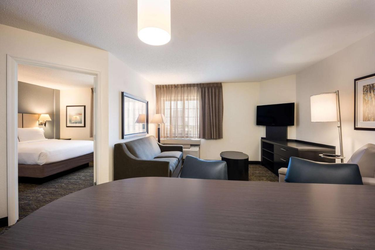 Sonesta Simply Suites Arlington Bagian luar foto